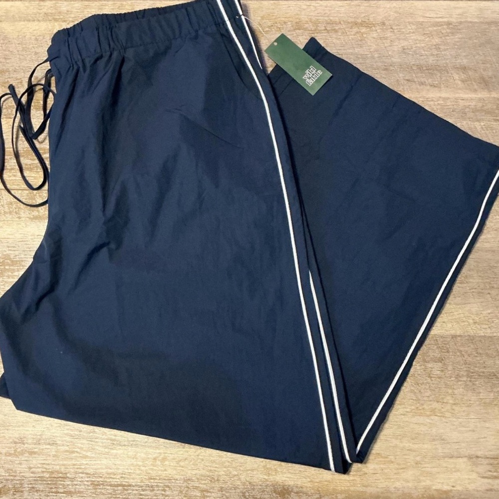 Navy Blue Wide-Leg Pants with White Stripes